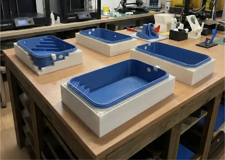 Sériová výroba modelů – zakázkový 3D tisk bazénových van pro Albixon