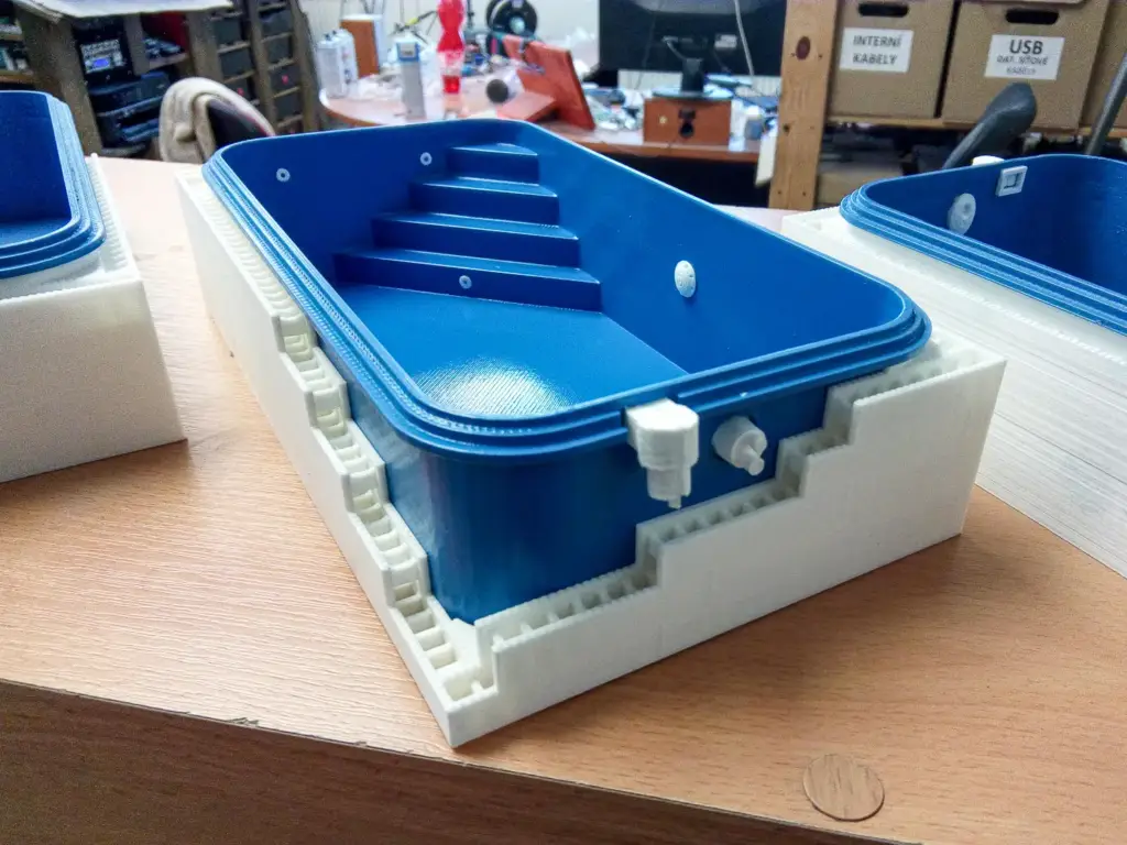 Zakázkový 3D tisk modelů plaveckých bazénů